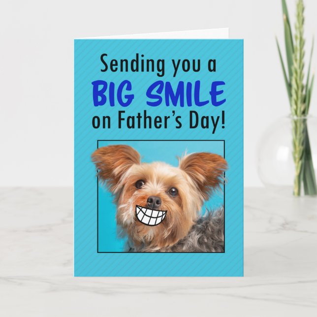 Tarjeta Festiva Feliz Día del Padre Gran Humor Sonriente de Perro  (Anverso)