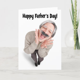 Tarjeta Festiva Feliz Día del Padre riéndose del humor de los Chis