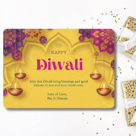 Tarjeta Festiva Feliz Diwali saludar a la floral morada amarilla