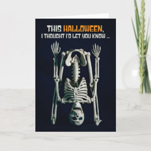 Tarjeta Festiva Feliz Halloween Esqueleto Enamorado