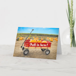Tarjeta Festiva Feliz Halloween Otoño está aquí Calabazas en un Ca