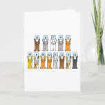 Tarjeta Festiva Feliz Hanukkah para los amantes del gato<br><div class="desc">Diferentes personalizados de colores sostienen tarjetas azul pálido que tienen letras para deletrear 'Happy Hanukkah'.</div>