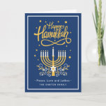 Tarjeta Festiva Feliz Hanukkah Paz Amor Latkes Azul Moderno<br><div class="desc">Envíe sus deseos con esta tarjeta de vacaciones que incluye un guión y símbolo de Hanukkah Happy Stunning para resaltar su mensaje de bienvenida.</div>