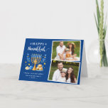 Tarjeta Festiva Feliz Hanukkah Peace Love Latkes Blue 2 Photo<br><div class="desc">Envíe sus deseos con esta tarjeta fotográfica de vacaciones que incluye una escritura Hanukkah y símbolos de vacaciones judías acuarelas para resaltar su mensaje de bienvenida.</div>