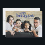 Tarjeta Festiva Feliz Hanukkah Star of David Holiday Photo Card<br><div class="desc">Elegante y lindo Happy Hanukkah Star of David Holiday Photo Card es perfecto para todos tus amigos y familia esta temporada de vacaciones. Personalizar el texto con el nombre de tu familia y el año e intercambia la foto por una foto de tus hijos,  mascota o toda la familia.</div>