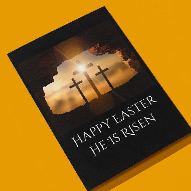 Tarjeta Festiva Feliz Pascua se levanta tres cruces (Happy Easter He is Risen Three Crosses Holiday Card)