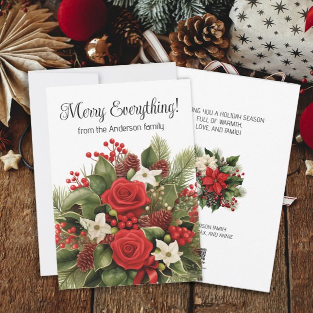 Tarjeta Festiva Feliz Todo Vacacional Verde Floral Blanco Rojo (Red and white floral and greenery "Merry Everything" holiday greeting card. Personalized text.)