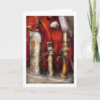 Tarjeta Festiva Fireman - Combatiendo incendios