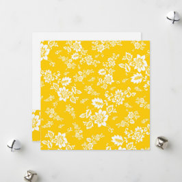 Tarjeta Festiva Floral blanco sobre fondo amarillo de primavera