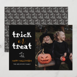 Tarjeta Festiva Foto clásica de Halloween de 'Truco o trato' para 