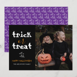 Tarjeta Festiva Foto clásica de Halloween de 'Truco o trato' para 