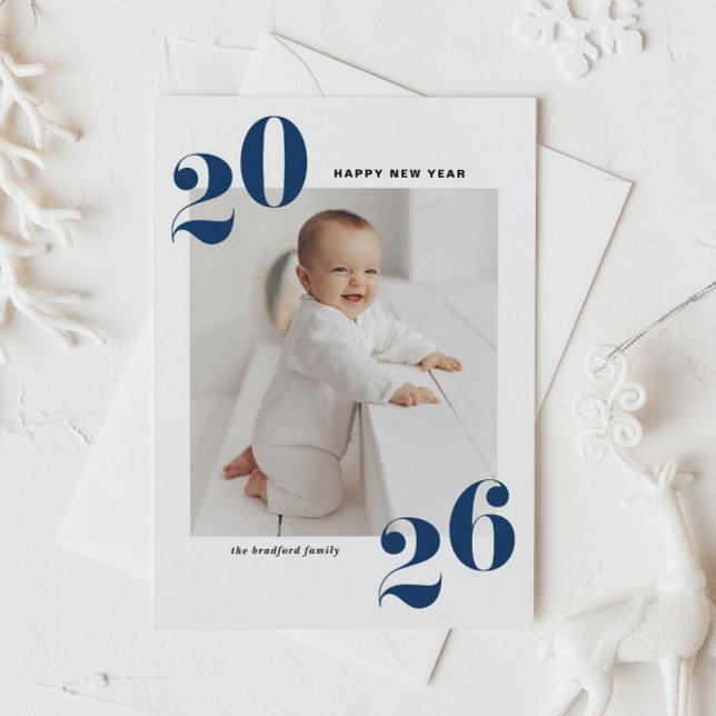 Tarjeta Festiva Foto de Año Nuevo 2025 de Marina Blue Bold Typogra (Customizable photo Happy New Year card featuring 2026 in navy blue retro bold typography.)