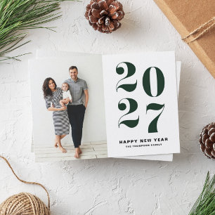 Tarjeta Festiva Foto de Año Nuevo 2027 con tipografía negra verde
