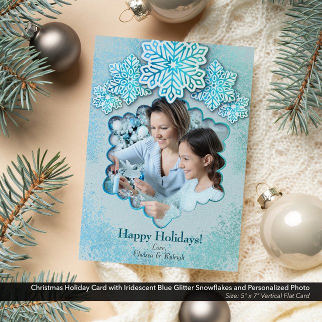 Tarjeta Festiva Foto de copo de nieve azul irlandés (Christmas Holiday Card with Iridescent Blue Snowflakes and Personalized Photo-5"x7" Flat Card)
