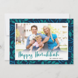 Tarjeta Festiva Foto de Hanukkah Feliz con letra moderna