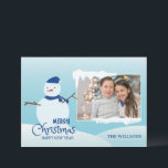 Tarjeta Festiva Foto de invierno de navidades de Snowman<br><div class="desc">Foto de invierno de Snowman</div>