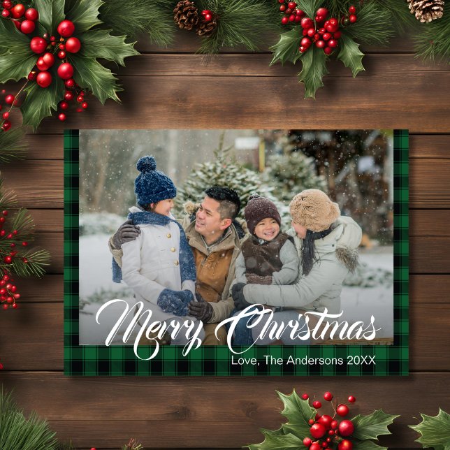 Tarjeta Festiva Foto de Navidades de la placa de búfalo de tartán  (Rustic Green Tartan Buffalo Plaid Christmas Photo Holiday Card)