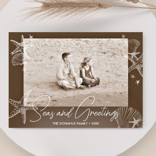 Tarjeta Festiva Foto de Playa Sepia Marrón 'Seas & Greetings'
