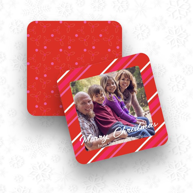 Tarjeta Festiva Foto de Plaza de Navidades Red & Pink Holly (Red & Pink Holly Christmas Photo Square Card)