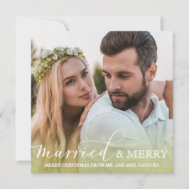 Tarjeta Festiva Foto de recién casados casados y alegres con ombre
