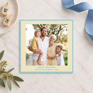 Tarjeta Festiva Foto de tablero de ajedrez azul y amarillo Feliz J