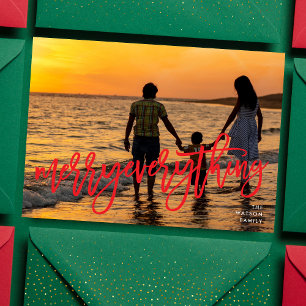 Tarjeta Festiva Foto de Todo Feliz Texto Rojo