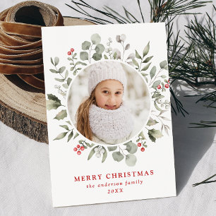 Tarjeta Festiva Foto elegante de follaje invernal y bayas de acebo
