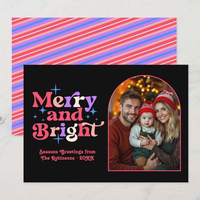 Tarjeta Festiva Foto familiar de Navidades retro modernos de Berry (Anverso / Reverso)