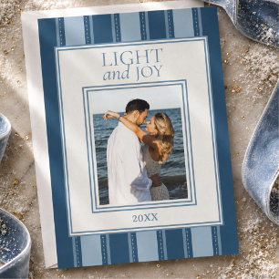 Tarjeta Festiva Foto moderna de Hanukkah Light and Joy azul