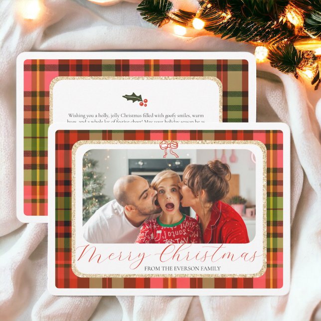 Tarjeta Festiva Foto tradicional de oro rojo revestido con flores  (Traditional Gold Red Plaid Photo Merry Christmas Holiday Card)