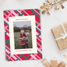 Foto vertical moderna de cuadros navideños en rojo