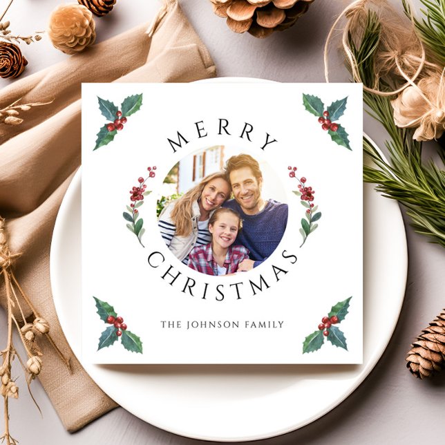 Tarjeta Festiva Fotos botánicas de Merry Christmas Holly (Merry Christmas Holly Botanical Photo Holiday Card)