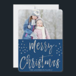 Tarjeta Festiva Fotos de las Estrellas de Relieve metalizado plate<br><div class="desc">Tarjeta fotográfica de Feliz Navidad Azul y Estrellas de Relieve metalizado plateado. La imagen y el nombre de la familia pueden ser reemplazados en la tarjeta navideña azul y plata.</div>