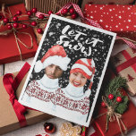 Tarjeta Festiva Fotos divertidas Navidades personalizados dejan qu<br><div class="desc">Fotos divertidas Navidades personalizados Dejen que nieve la tarjeta de vacaciones de Ricaso - Añada su propia cara a esta linda tarjeta de vacaciones CAMBIAR LAS FOTOS DE LA MUESTRA A SU PROPIA</div>