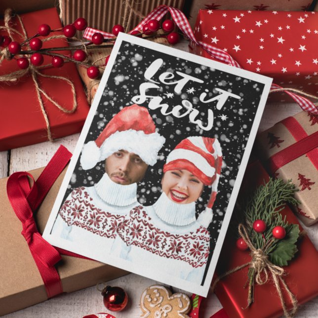 Tarjeta Festiva Fotos divertidas Navidades personalizados dejan qu (Funny Photo Personalized Christmas Let It Snow Holiday Cards by Ricaso. Add your own faces)