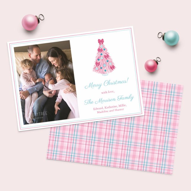 Tarjeta Festiva Fotos navideñas de merry Verde azulada rosa brilla (Pink And Teal Merry Christmas Holidays card featuring ornately decorated tree and tartan backer)