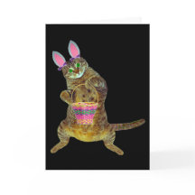 Gatito con la cesta de Pascua