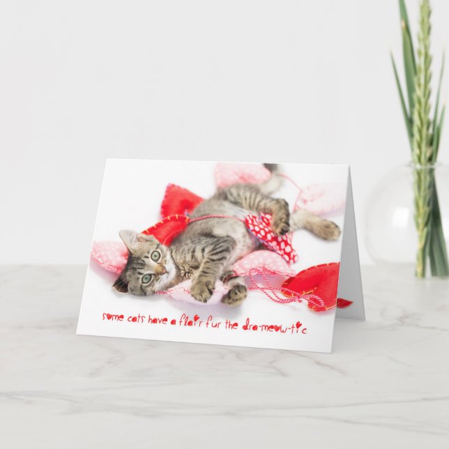 Tarjeta Festiva Gatito dramático con valentina catitude (Anverso)