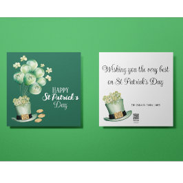 Tarjeta Festiva Globos y tréboles felices del día de San Patricio