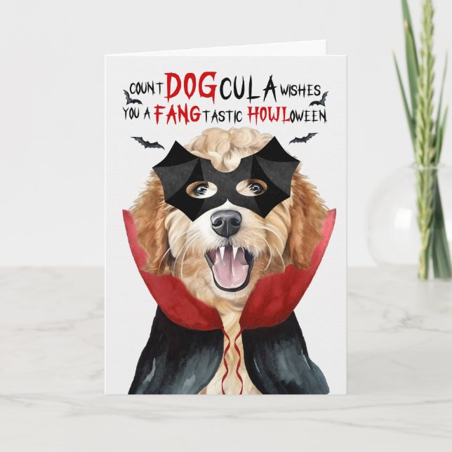 Tarjeta Festiva Goldendoodle Funny Count DOGcula Halloween (Anverso)