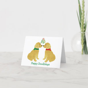 Tarjeta Festiva Goldendoodles Personalizados Besándose Bajo el Mué