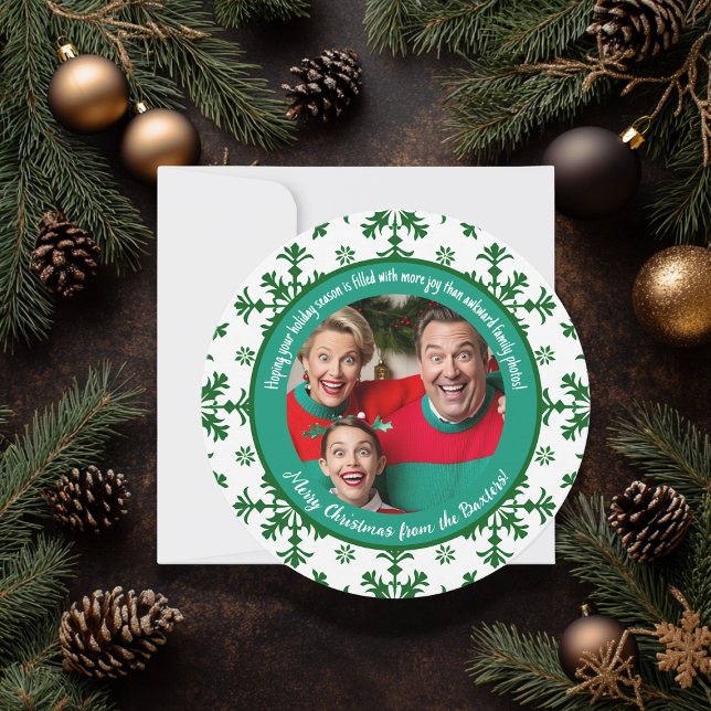Tarjeta Festiva Graciosa foto familiar llena de alegría verde y bl (Subido por el creador)