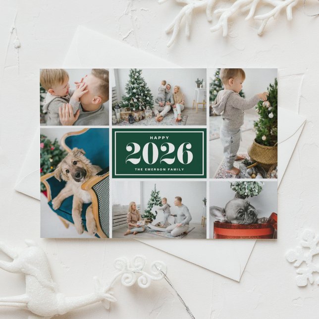 Tarjeta Festiva Green 2025 Feliz Collage de fotos de Año Nuevo (Send 2026 new year cheer with this customizable green photo collage Happy New Year Card. )