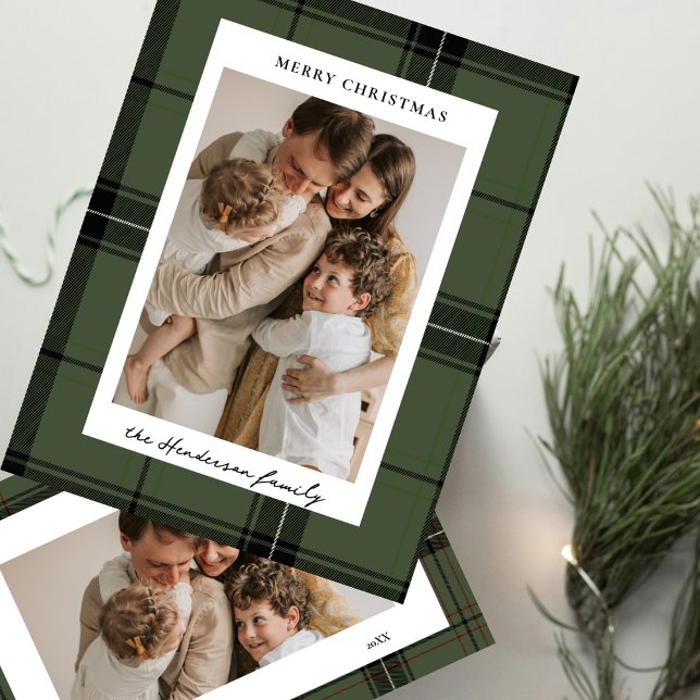 Tarjeta Festiva Green Plaid Elegant Custom Two  Photo Christmas  (Subido por el creador)