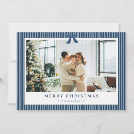 Tarjeta Festiva Green Stripe Red Bow Christmas Photo Holiday Card