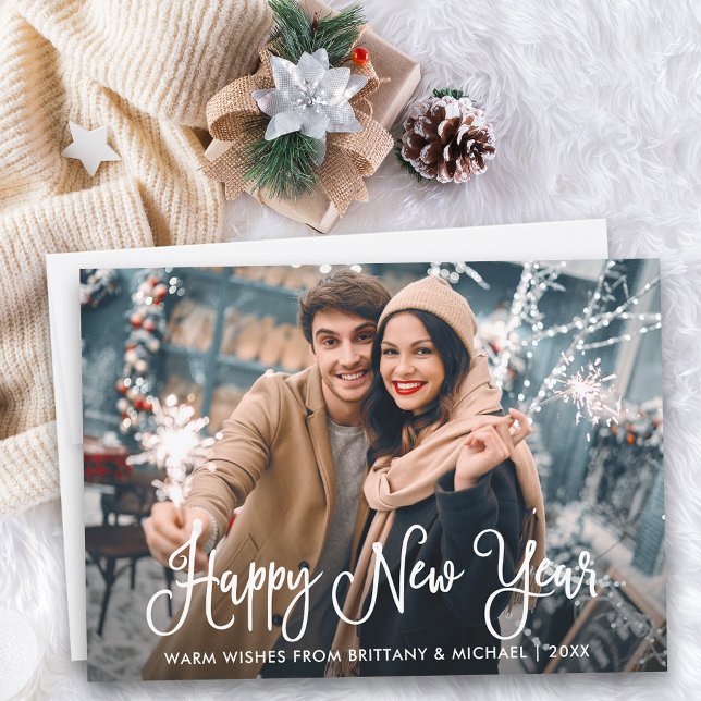 Tarjeta Festiva Guión de caligrafía moderna foto feliz de año nuev (Customize to add text to back of card.)