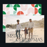 Tarjeta Festiva Guión geométrico de Navidades de fotos brillantes<br><div class="desc">Coloridas y divertidas Navidades fotográficos geométricos diseño de escritura tipográfica de vacaciones. Color rojo,  verde y rosa.</div>