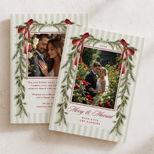 Tarjeta Festiva Guirnalda de lazo rojo perenne Foto de casados ale