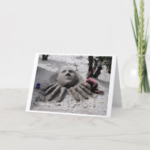 Tarjeta Festiva Haciendo una escultura de arena