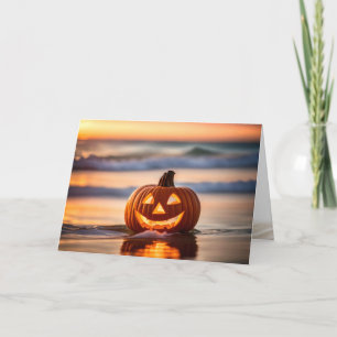 Tarjeta Festiva Halloween Jack-o-Lantern en la playa